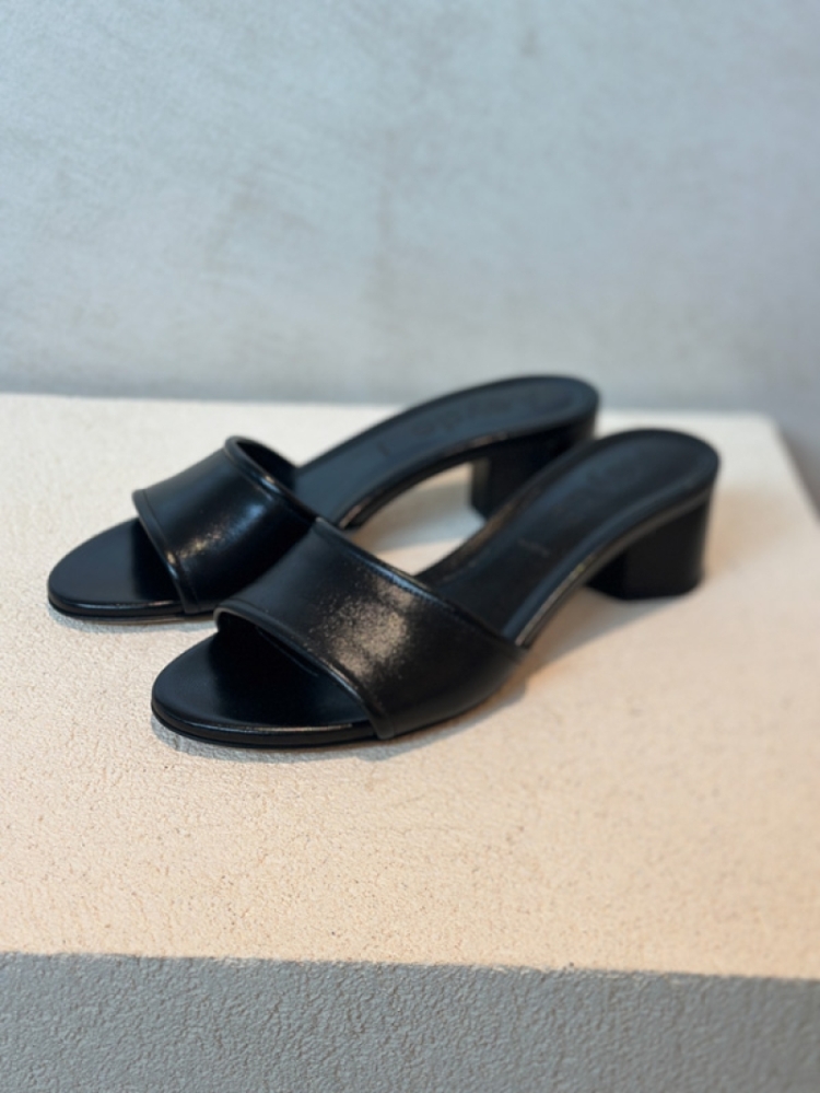 JOVIA NAPPA LEATHER BLACK