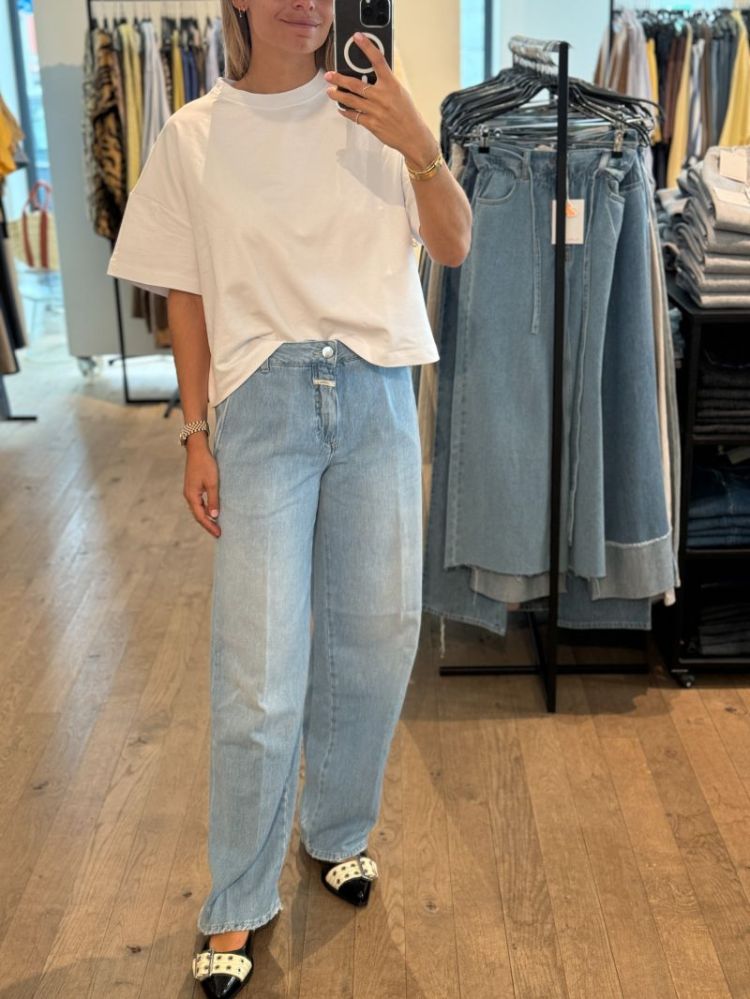 MICH NEW WHITE