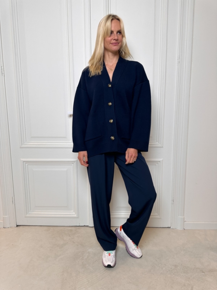 LEXIE NAVY