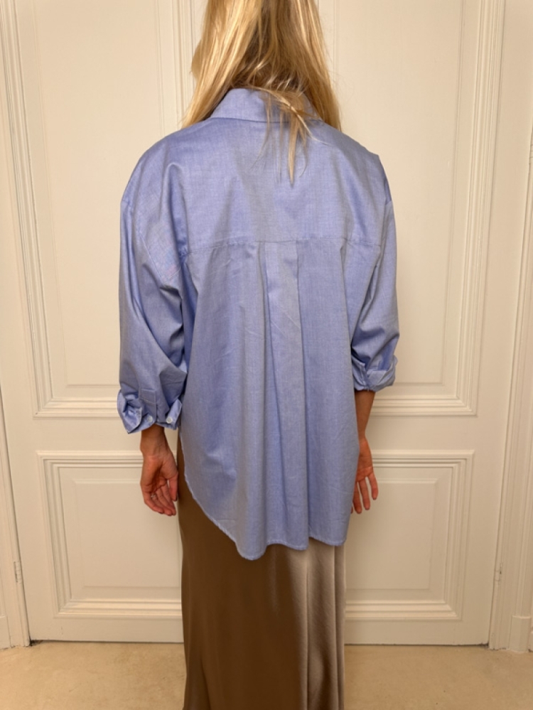 LAURINE BLUE
