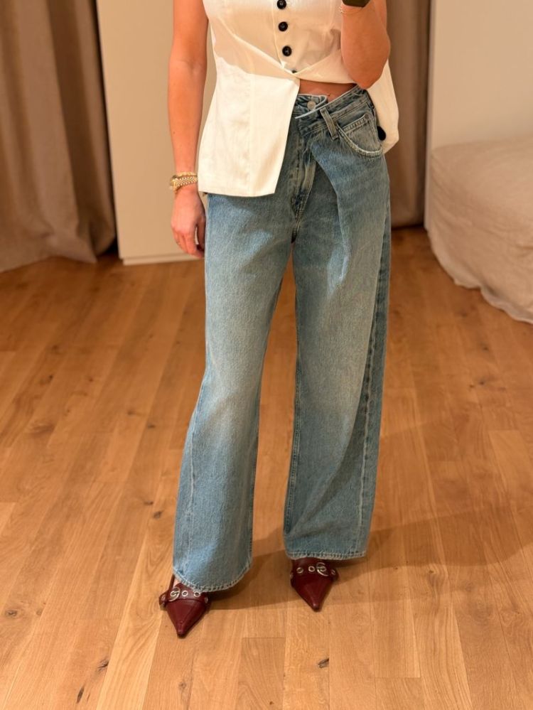 VANA FOLD JEANS MANTRA