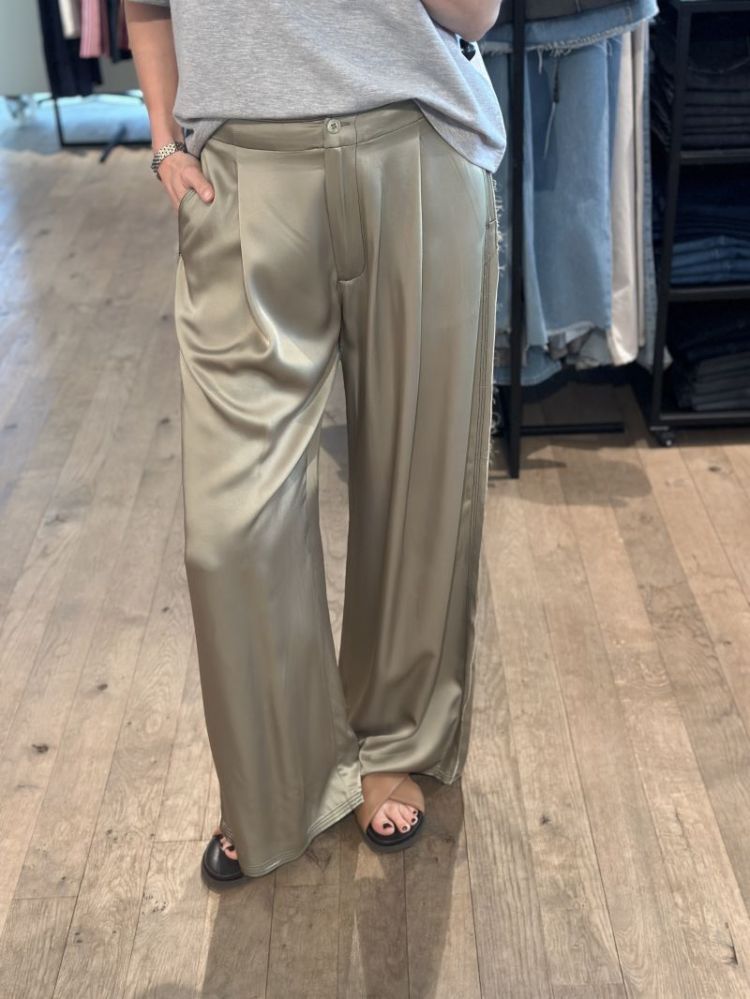 FISHER SAGE KHAKI