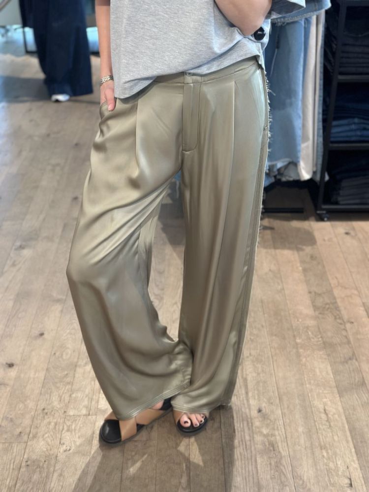 FISHER SAGE KHAKI