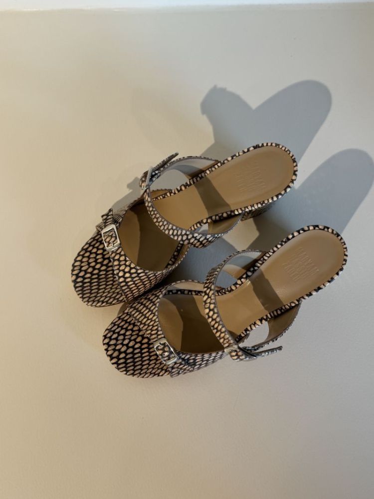 UNA SANDAL CAPE COBRA CAPE COBRA