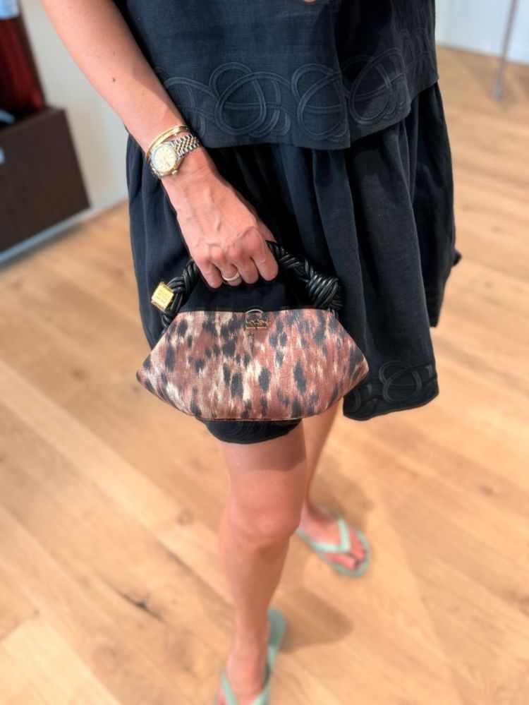 JANIA 050 BLACK