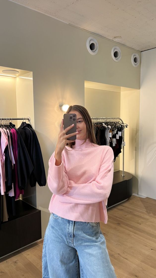CARMEN FUNNEL NECK LYCHEE LUSH