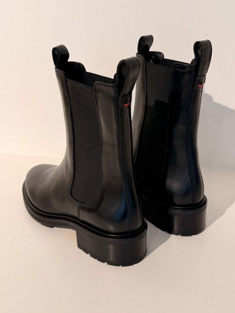 JACK CALF LEATHER BLACK