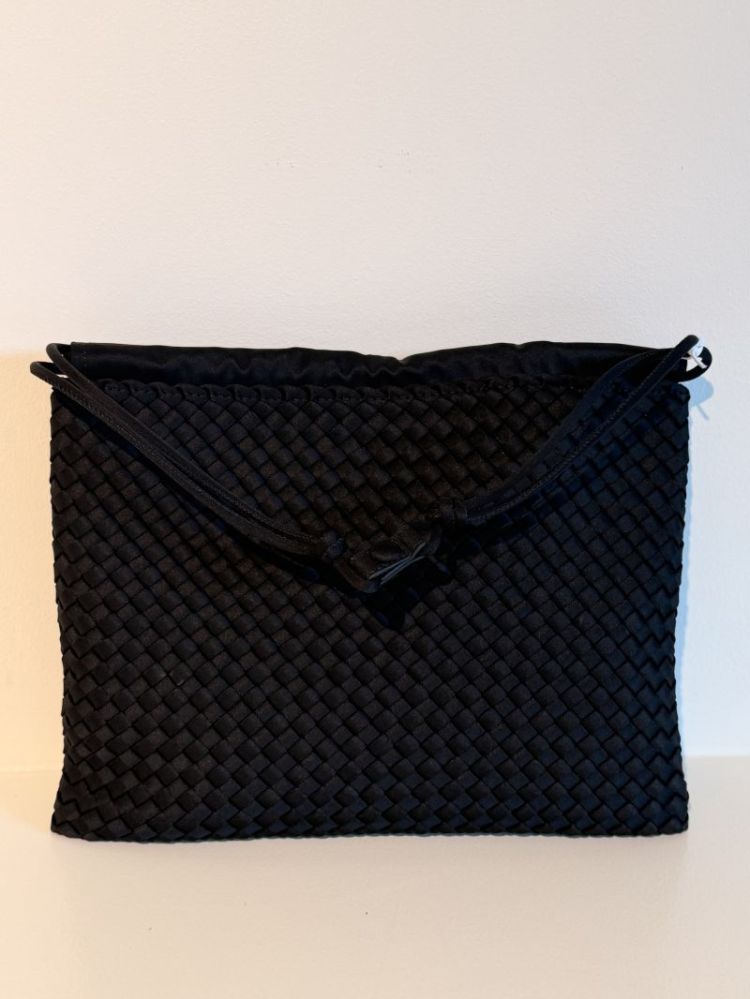 MRR19080001 001 DI NERO