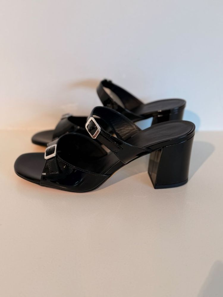 UNA SANDAL BLACK PATENT BLACK