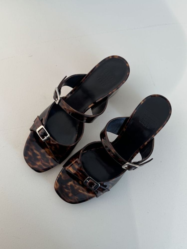 UNA SANDAL TRUE TORTOISE TRUE TORTOISE