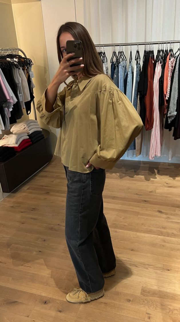 SELENI YELLOW 7004