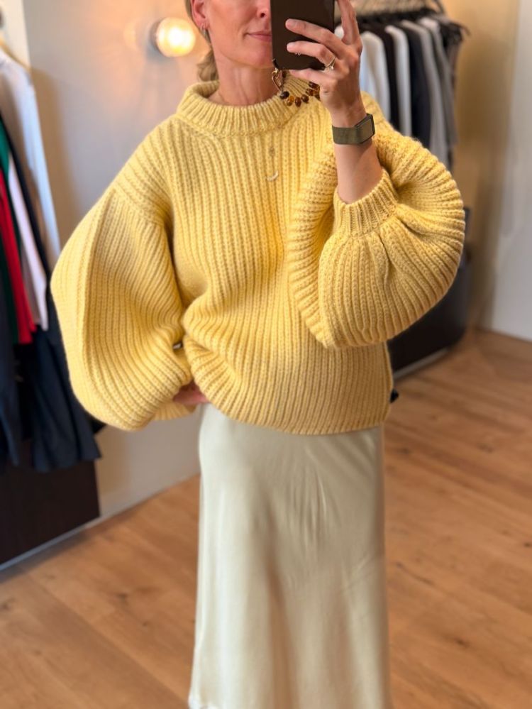 NECK JUMPER CHAMOMILLE