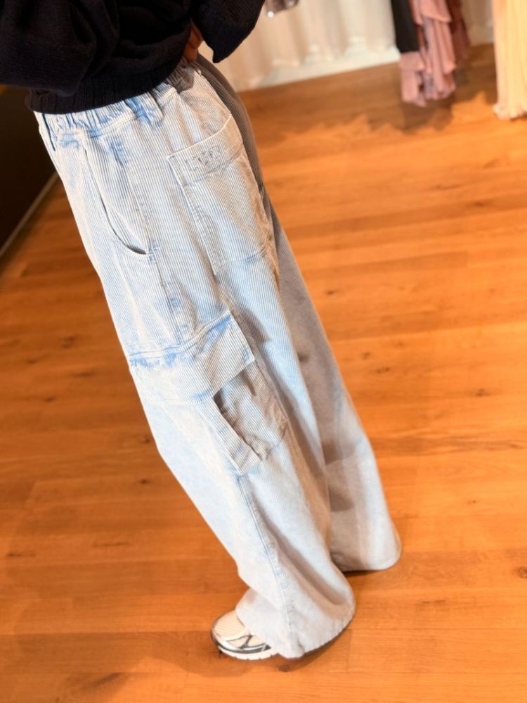 ROMEO WASHED CORDUROY SKY BLUE