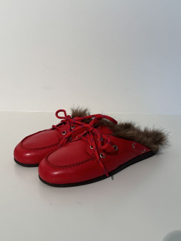 BOATLOAFER MULE HAIRY FUR SOFT FERRARI