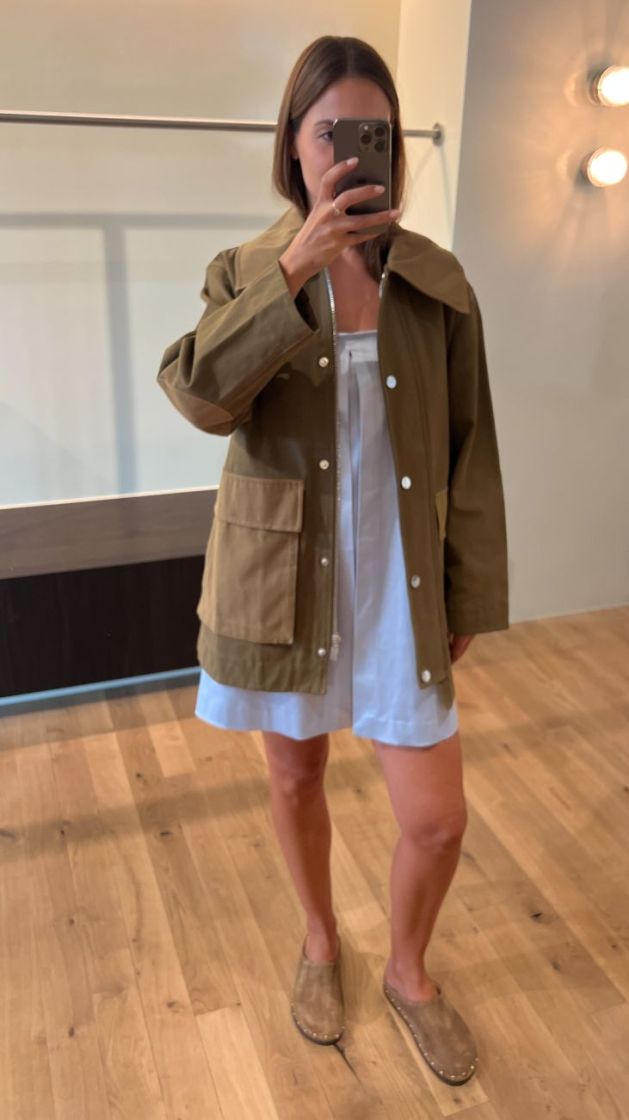 A1130011 MILITARY OLIVE