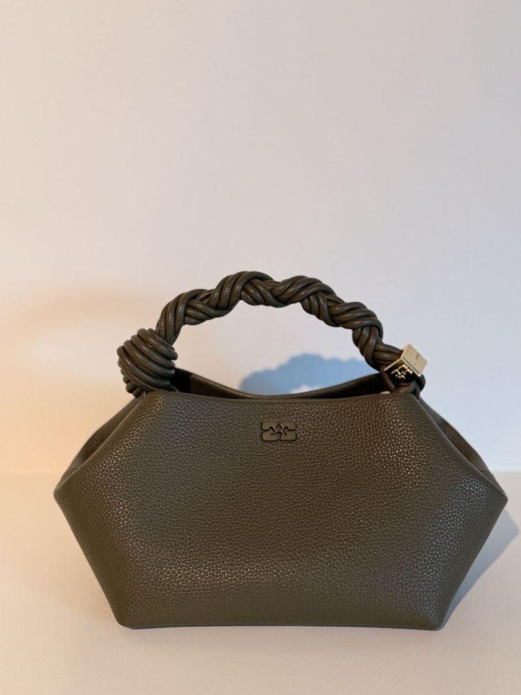 C2100011 MILITARY OLIVE