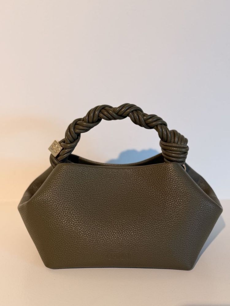 C2100011 MILITARY OLIVE