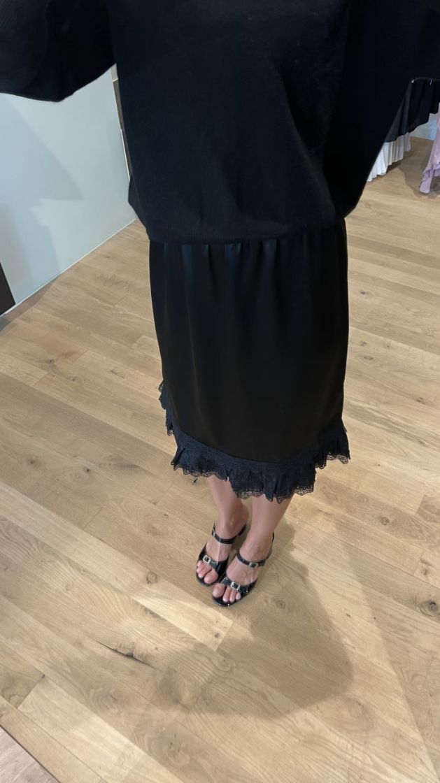 A1090315 BLACK 099