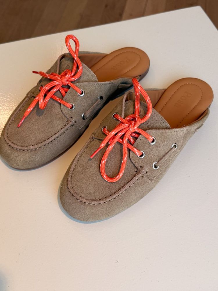 BOATLOAFER MULE BRUSHED SUEDE TAN