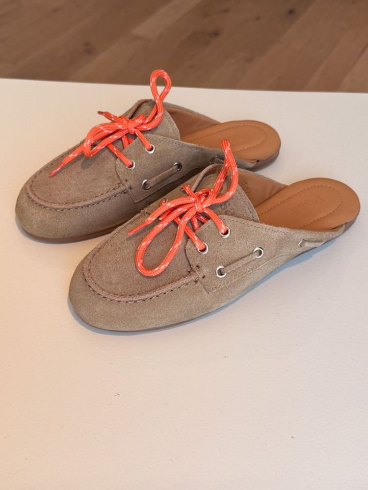 BOATLOAFER MULE BRUSHED SUEDE TAN