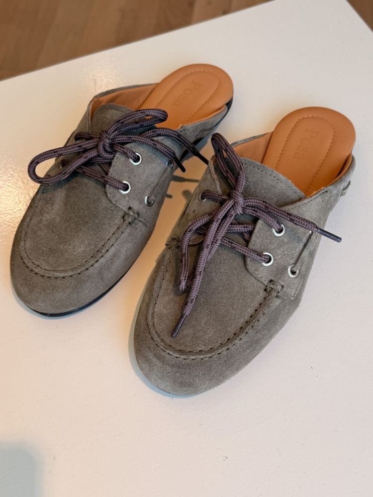 BOATLOAFER MULE BRUSHED SUEDE KAKI